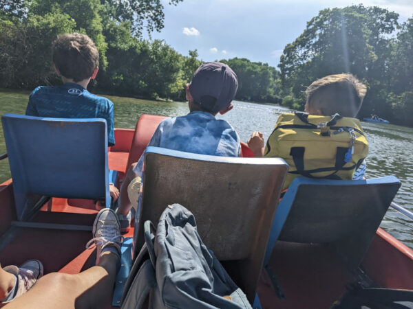 Ausflug nach dem Deutschkurs: Treetbootfahren im Englischen Garten